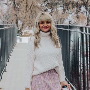 Brand New White sweater!